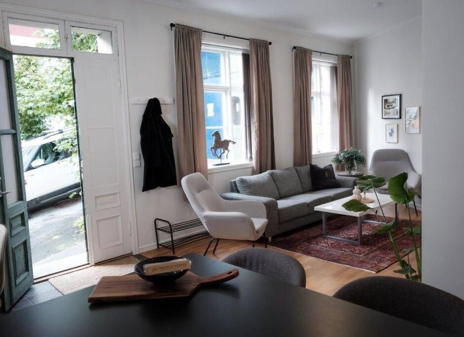 In The Heart Of Brosundet! Fully Equipped 3 Bed Room Ap Олесунн Экстерьер фото